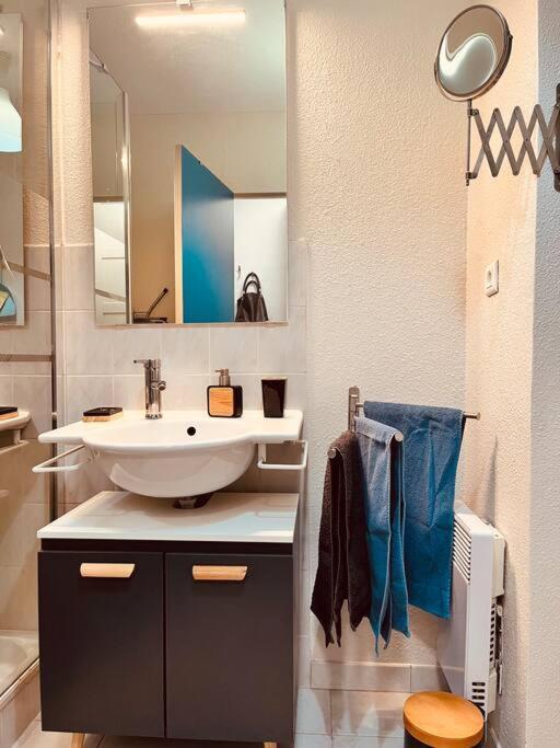 Le Jean-Jaures / Joli Studio Apartment Nimes Luaran gambar