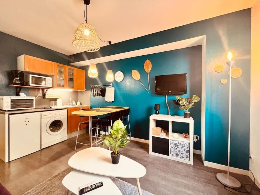 Le Jean-Jaures / Joli Studio Apartment Nimes Luaran gambar